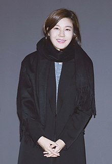 Kim Ha-neul Age, Husband, Movies, Wiki, Family, Net worth, Images and