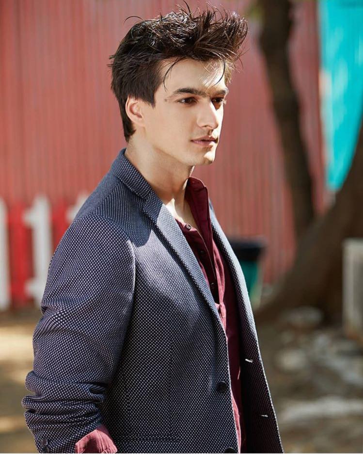 Mohsin Khan Biography, Wiki, Girl Friend, Age, Height, Weight & Pictures